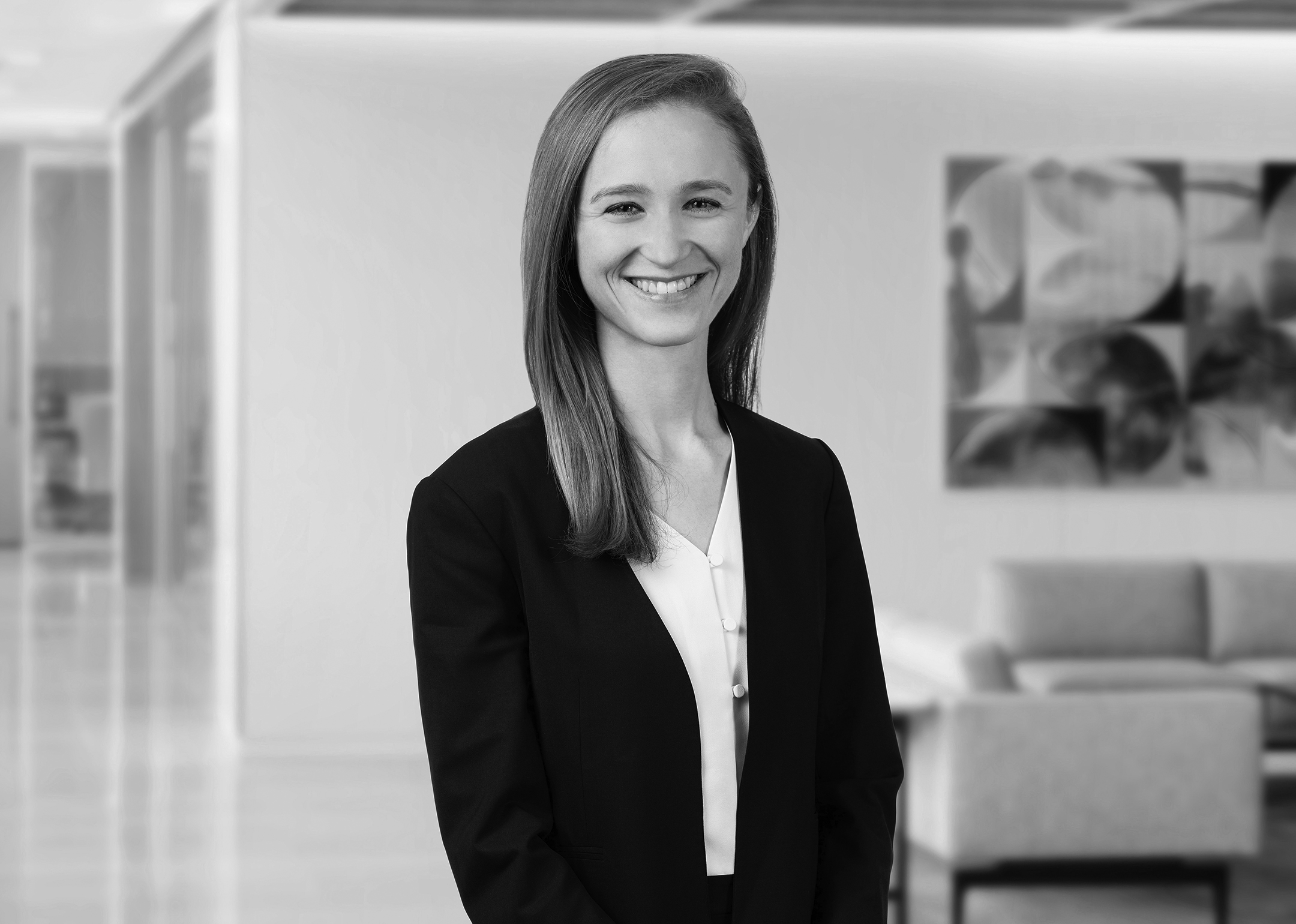 Stephanie Ondrof, Associate, Complex Commercial Litigation